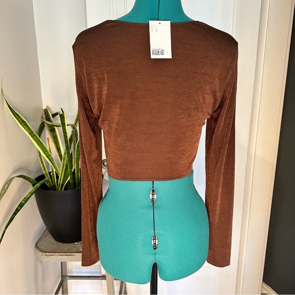 H&M Long Sleeve Tie Front Crop Top Brown Size Large - Picture 4 of 9